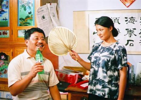 乡村爱情1在线观看,笑料百出，情感真挚的农村生活画卷