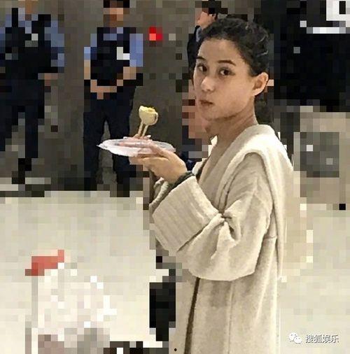 窦骁何超莲最新爆料新闻,甜蜜互动曝光！  第2张